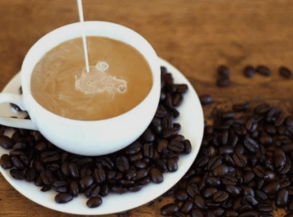 Sütlü Nescafe